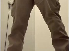 和式トイレで立ちオナ射精 gay chinese tattoo porn