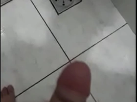 Novinho gozando gay porn asian and black